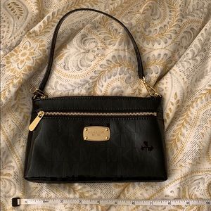Michael Kors patent purse, pouch, clutch, wristlet
